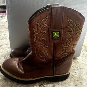 🥾Boys John Deere Boots Size 12 Leather looks nice🥾
